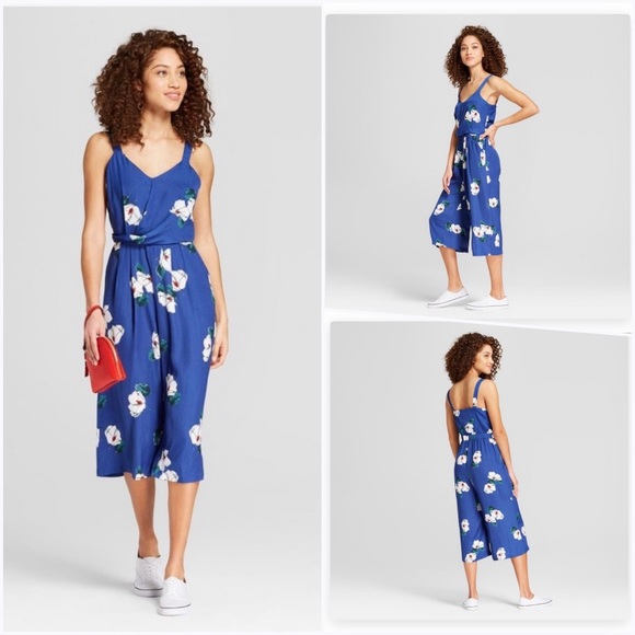 a new day Pants - Blue Floral A New Day Jumpsuit